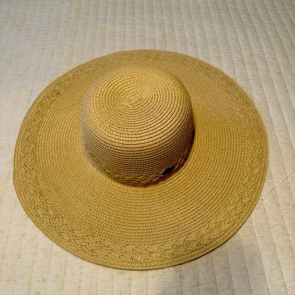 Elegant Tan Sun Hat